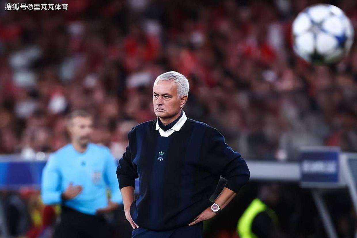 被土耳其人解雇之后，穆帅再遭失业状态：只想回英格兰的他怎么办